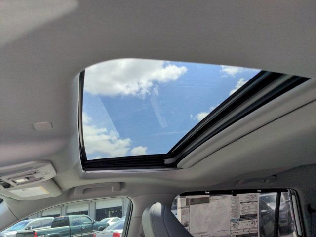 Used 2021 Toyota Highlander Limited image 20