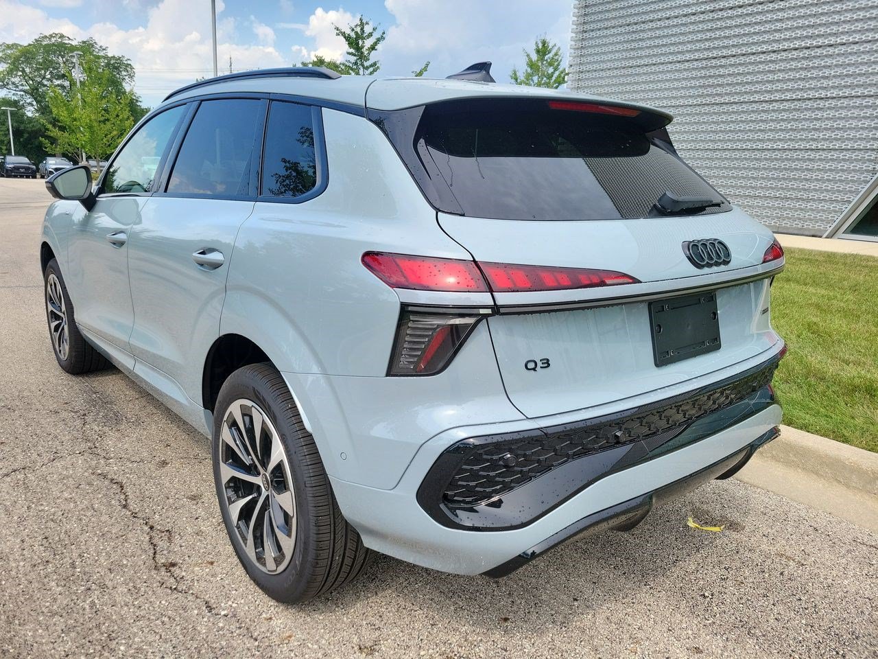 New 2026 Audi Q3 quattro 2.0T AWD/4WD image 30