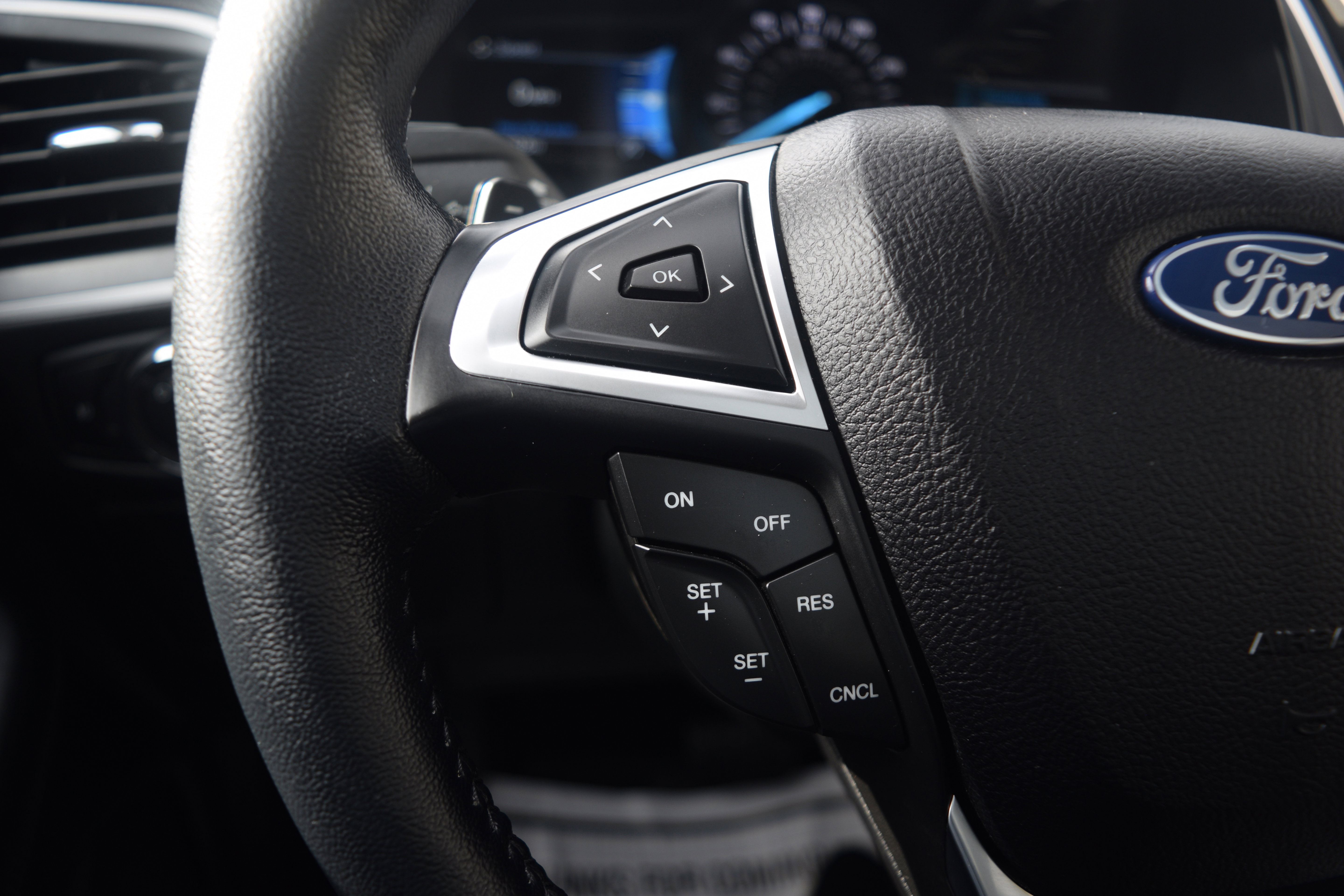 Certified 2022 Ford Edge SEL w/ Convenience Package image 6