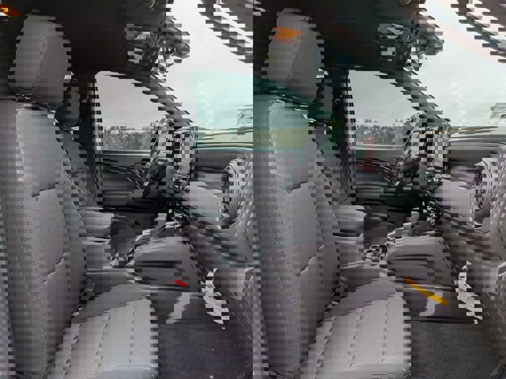 New 2026 Chevrolet Colorado W/T w/ WT Custom Package image 32