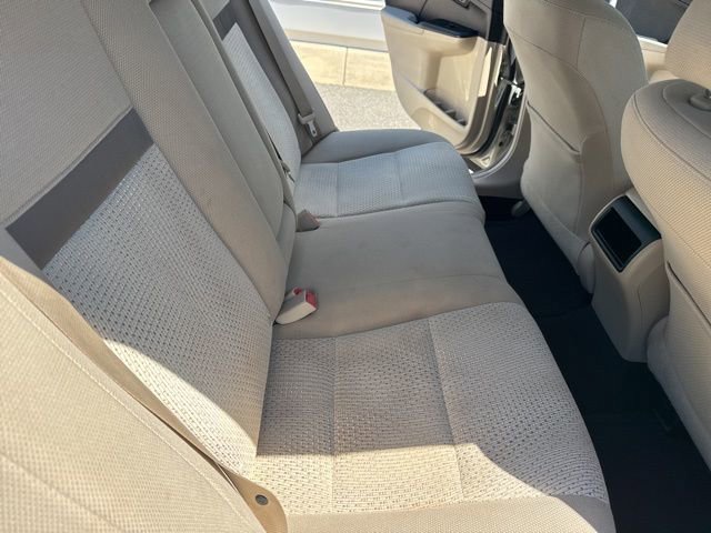 Used 2014 Toyota Camry LE w/ Moonroof Package FWD image 22