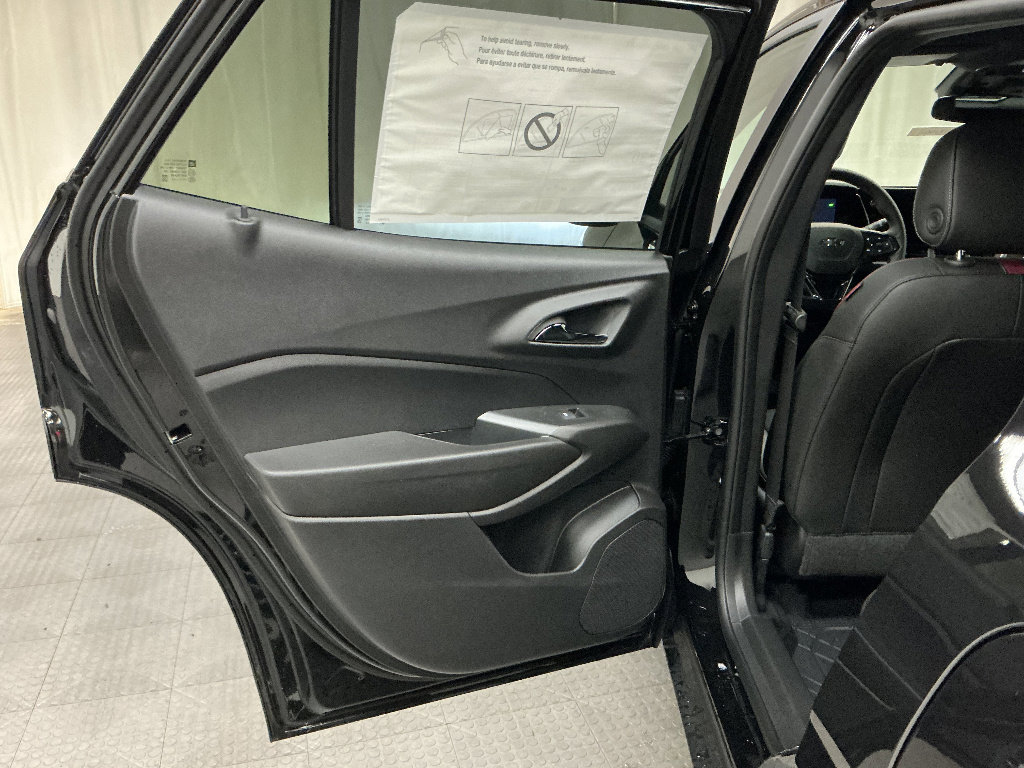 New 2026 Chevrolet Trax RS image 17