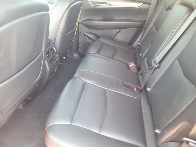 Used 2018 Cadillac XT5 Luxury w/ Driver Awareness Package FWD image 13