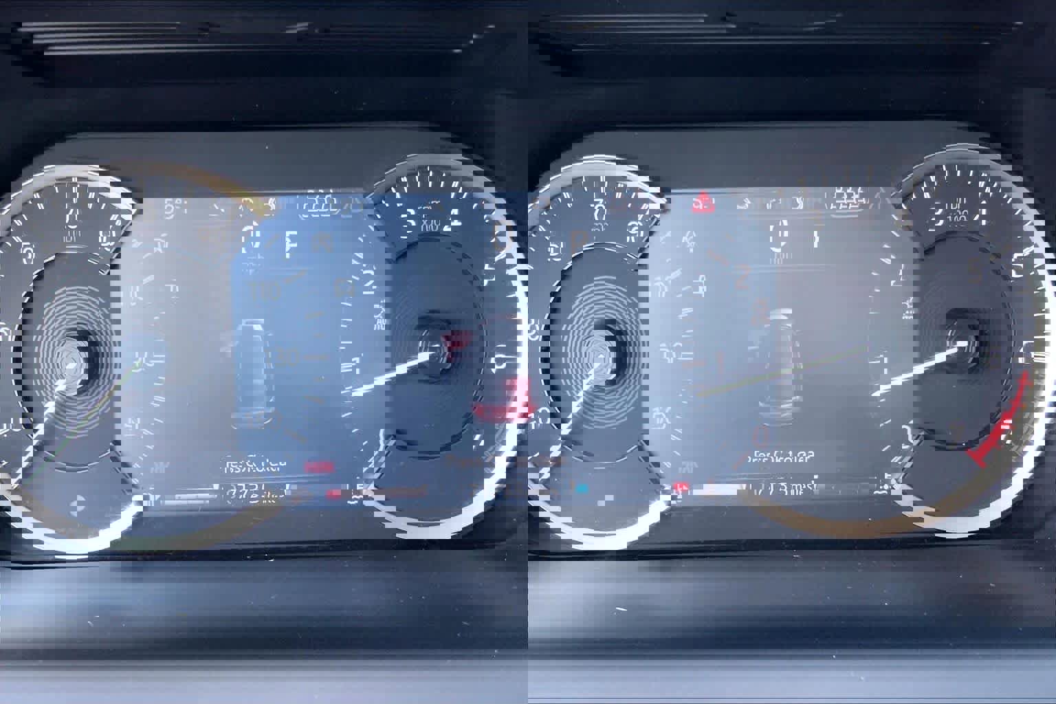 Used 2020 Land Rover Discovery Sport image 22