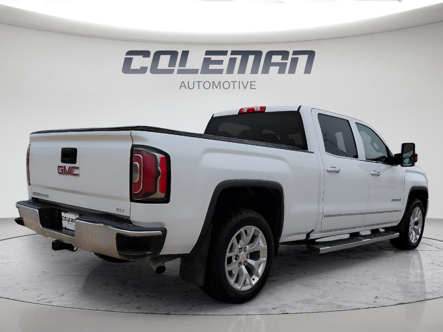 Used 2017 GMC Sierra 1500 SLT w/ SLT Premium Package AWD/4WD image 5