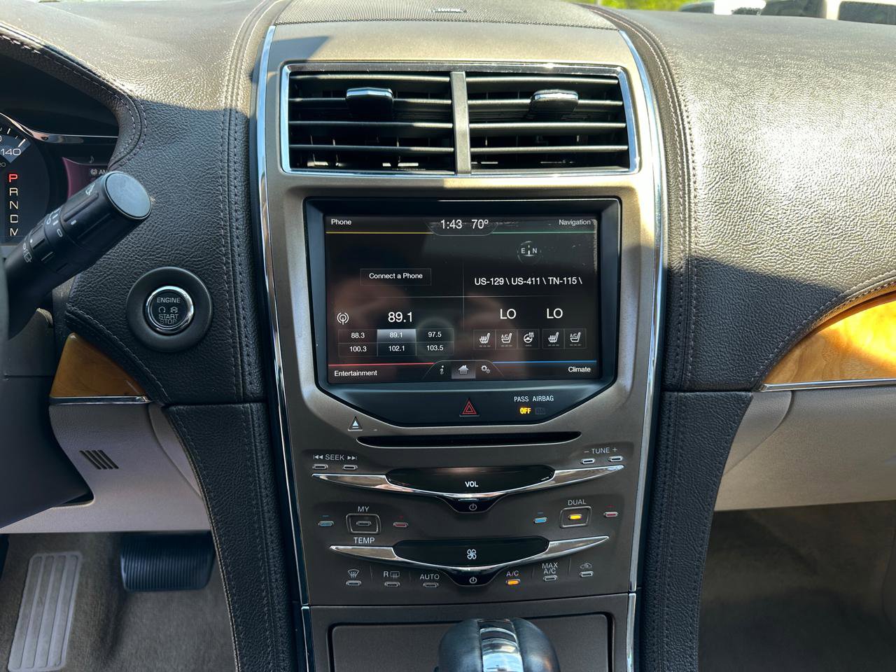 Used 2012 Lincoln MKX FWD image 15