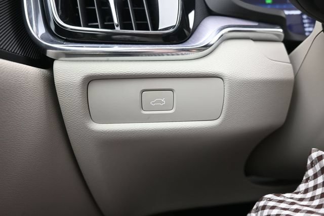 Used 2023 Volvo S60 B5 Core w/ Climate Package FWD image 26