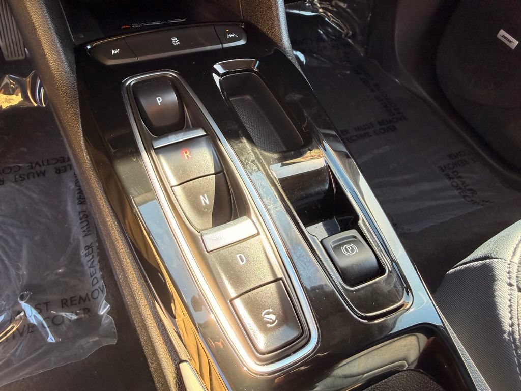 Used 2022 Chevrolet Bolt EUV Premier w/ Sun & Sound Package FWD image 22