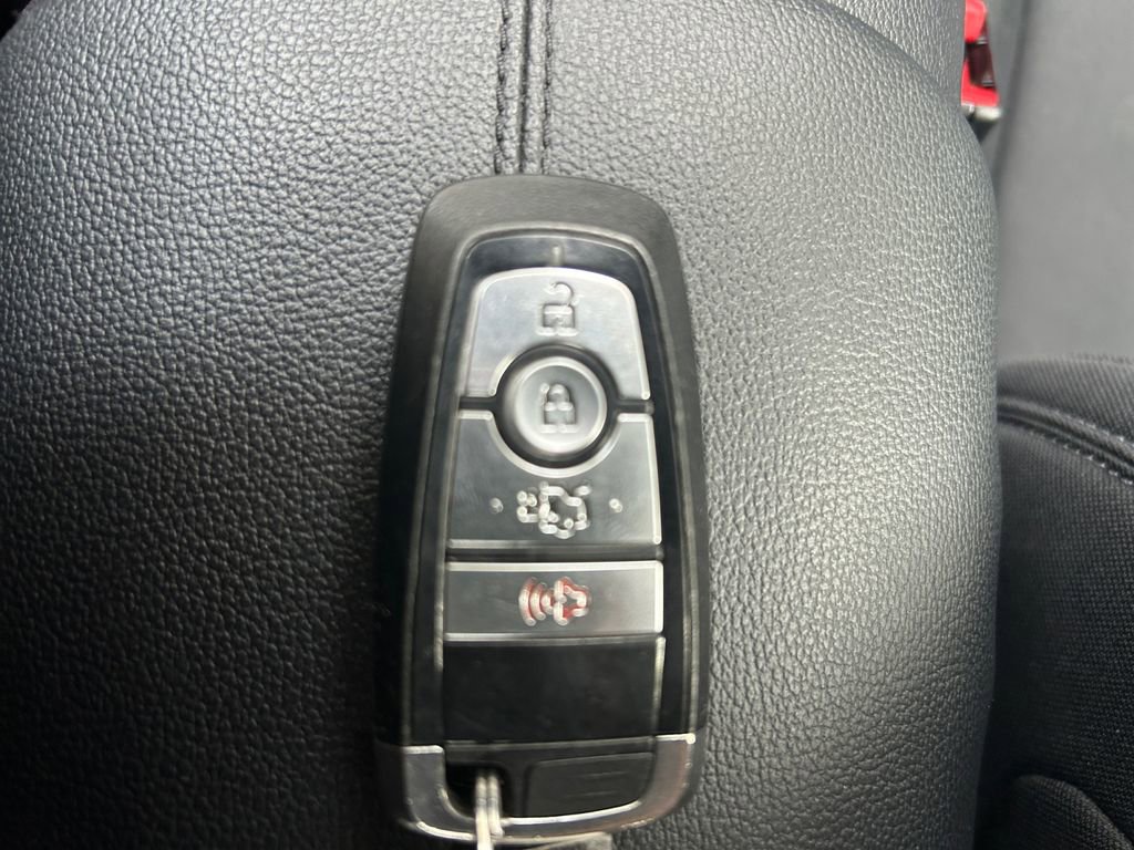 Used 2020 Ford Mustang Coupe image 31