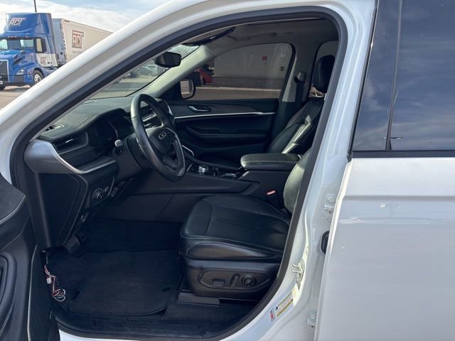 Used 2021 Jeep Grand Cherokee L Limited image 24