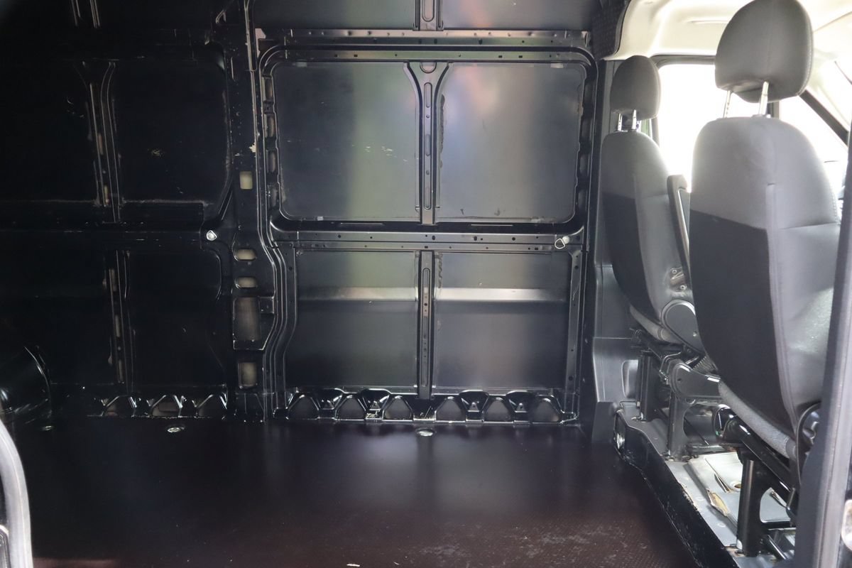 Used 2023 RAM ProMaster 2500 FWD image 17