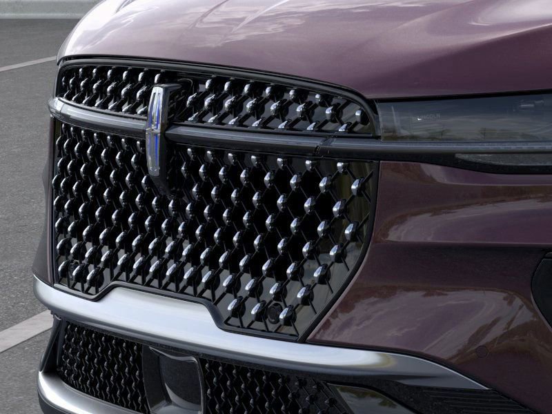 New 2025 Lincoln Nautilus Premier AWD/4WD image 17