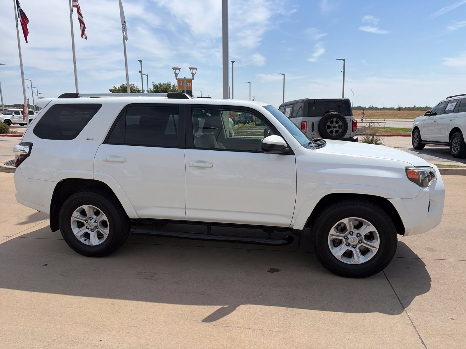 Used 2024 Toyota 4Runner SR5 RWD image 8