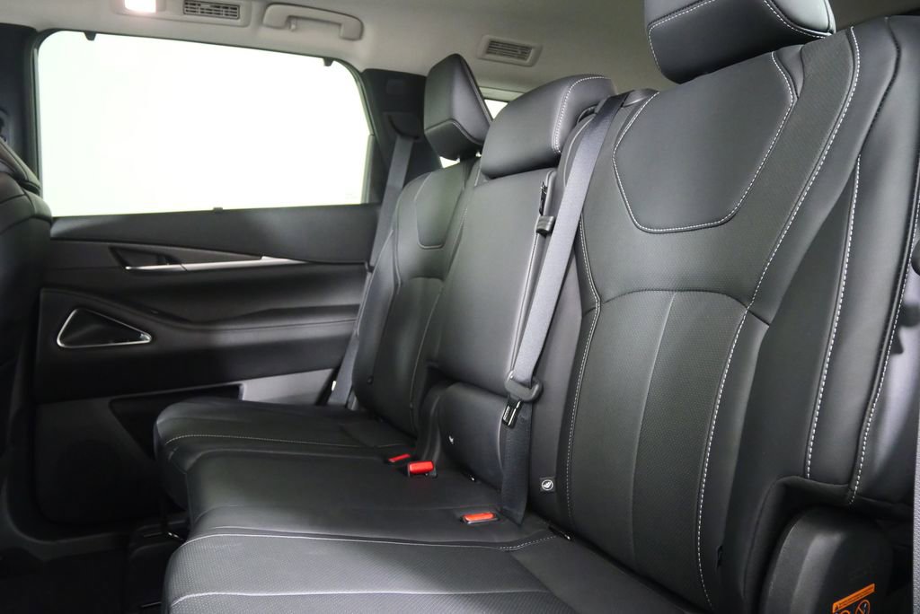 Used 2022 INFINITI QX60 Sensory w/ Vision Package image 17