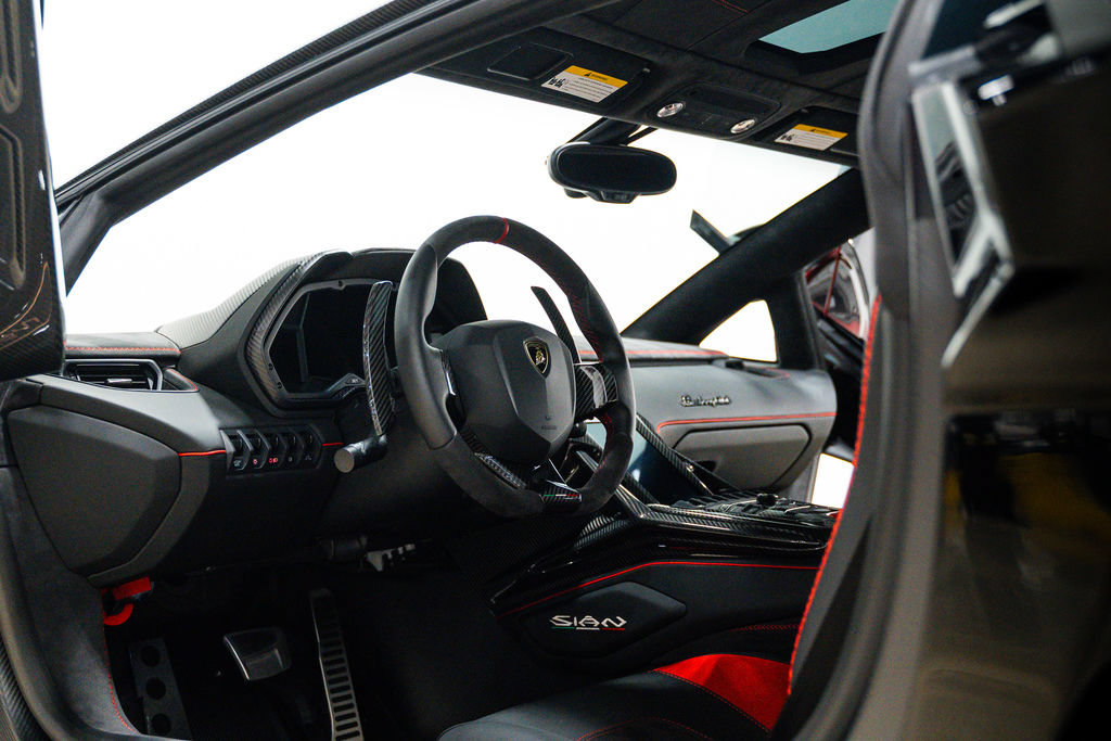 Used 2021 Lamborghini Sian Coupe AWD/4WD image 6