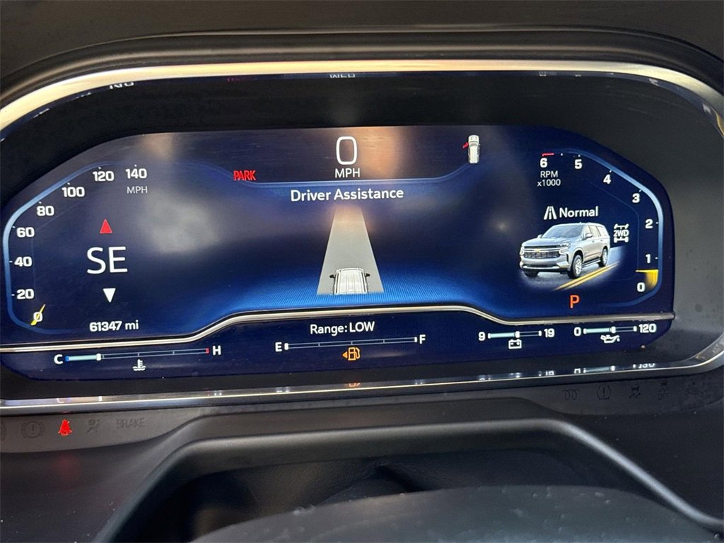 Used 2024 Chevrolet Suburban Premier image 10