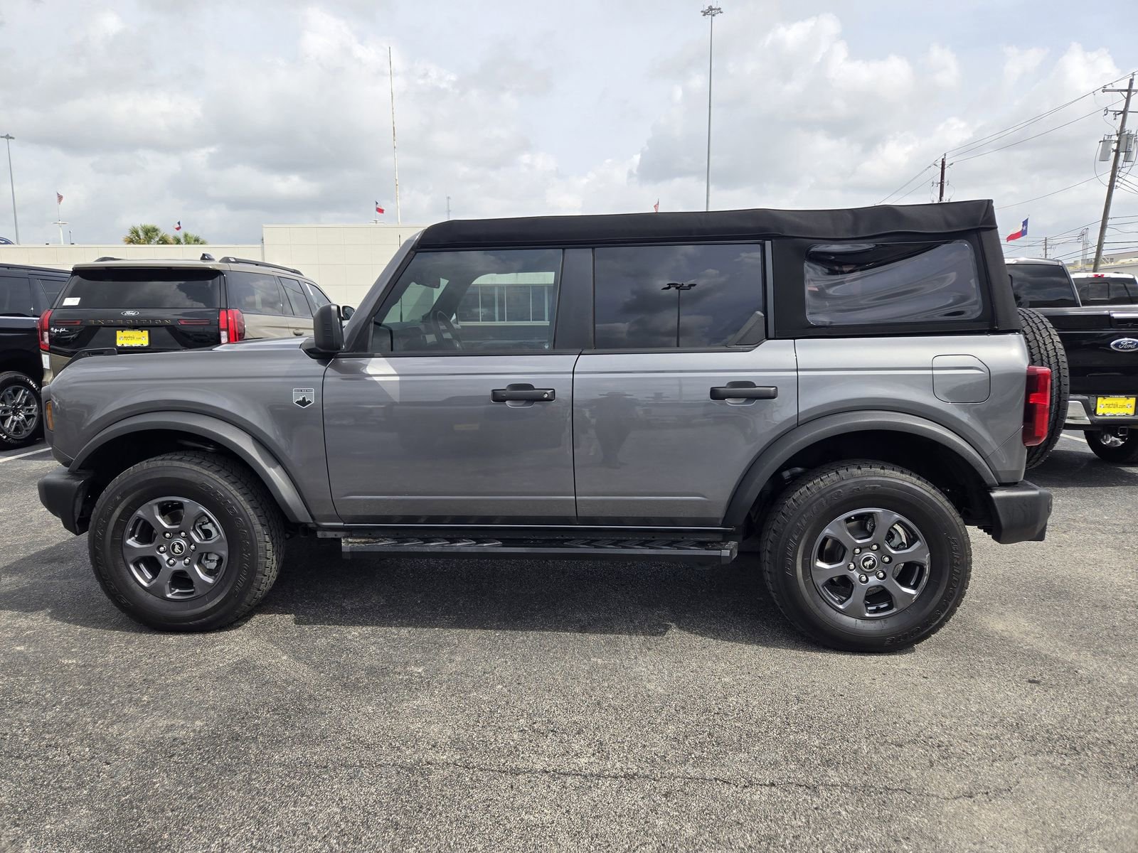 Certified 2024 Ford Bronco Big Bend image 5