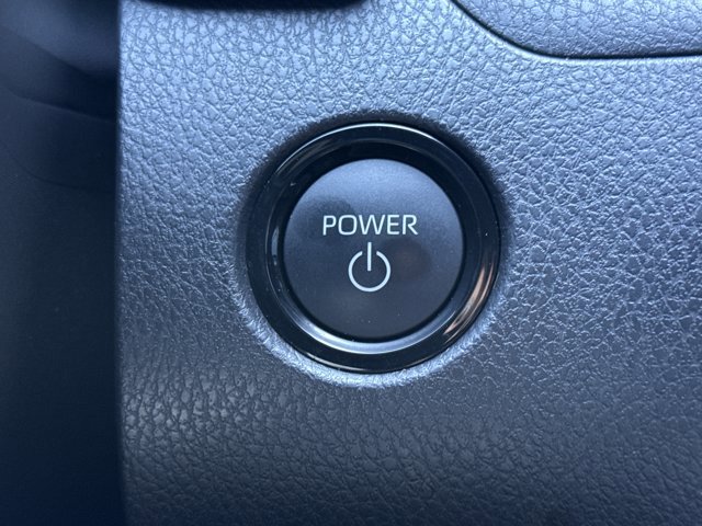 Used 2025 Toyota Camry SE FWD image 20