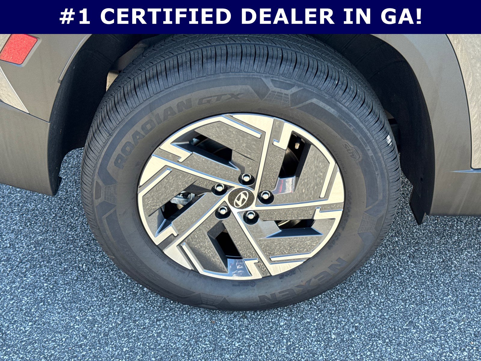 Certified 2025 Hyundai Tucson Blue image 17