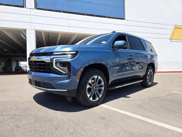 Certified 2025 Chevrolet Tahoe LS RWD image 2
