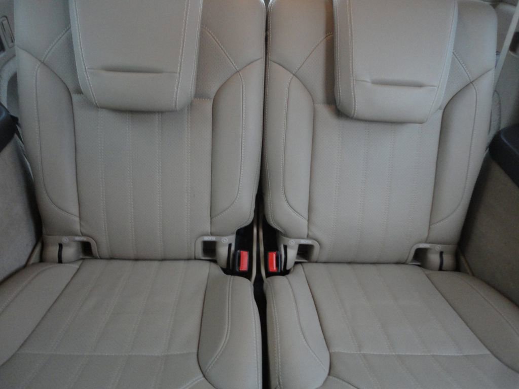 Used 2013 Mercedes-Benz GL 450 4MATIC image 11