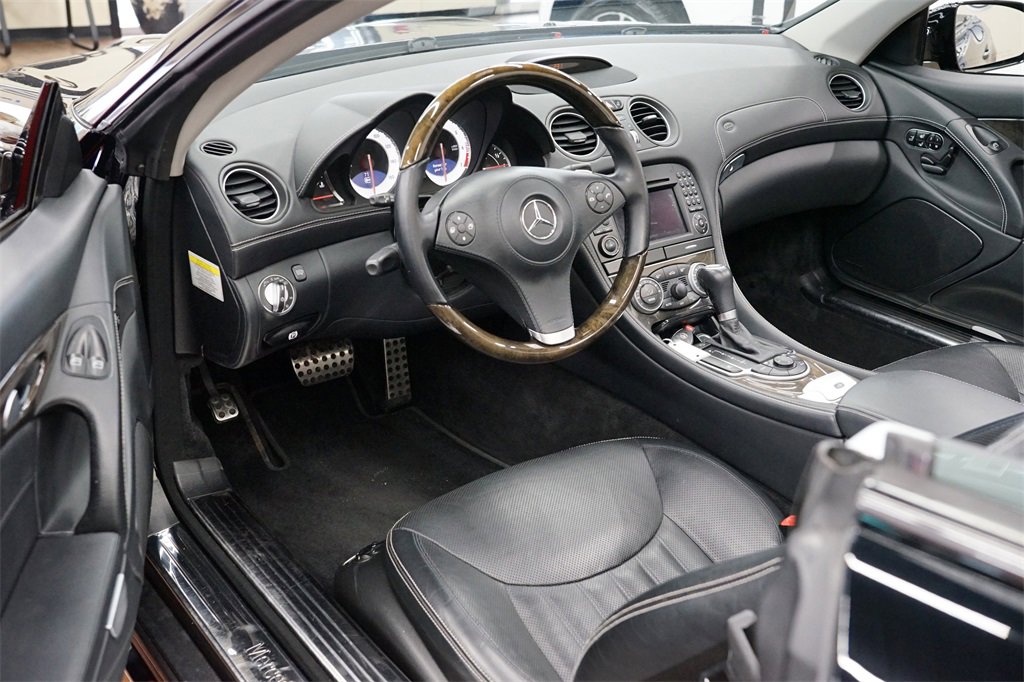 Used 2012 Mercedes-Benz SL 550 image 13