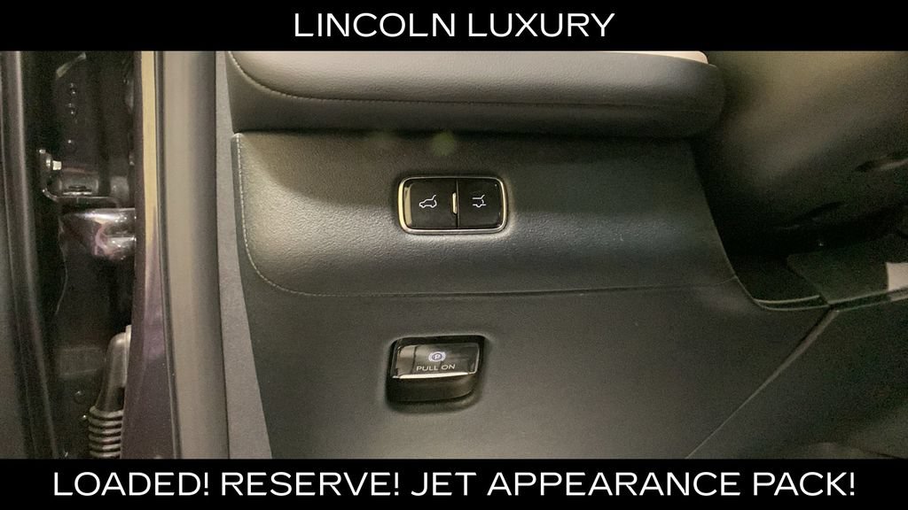 Used 2025 Lincoln Navigator Reserve w/ Jet Appearance Package AWD/4WD image 36