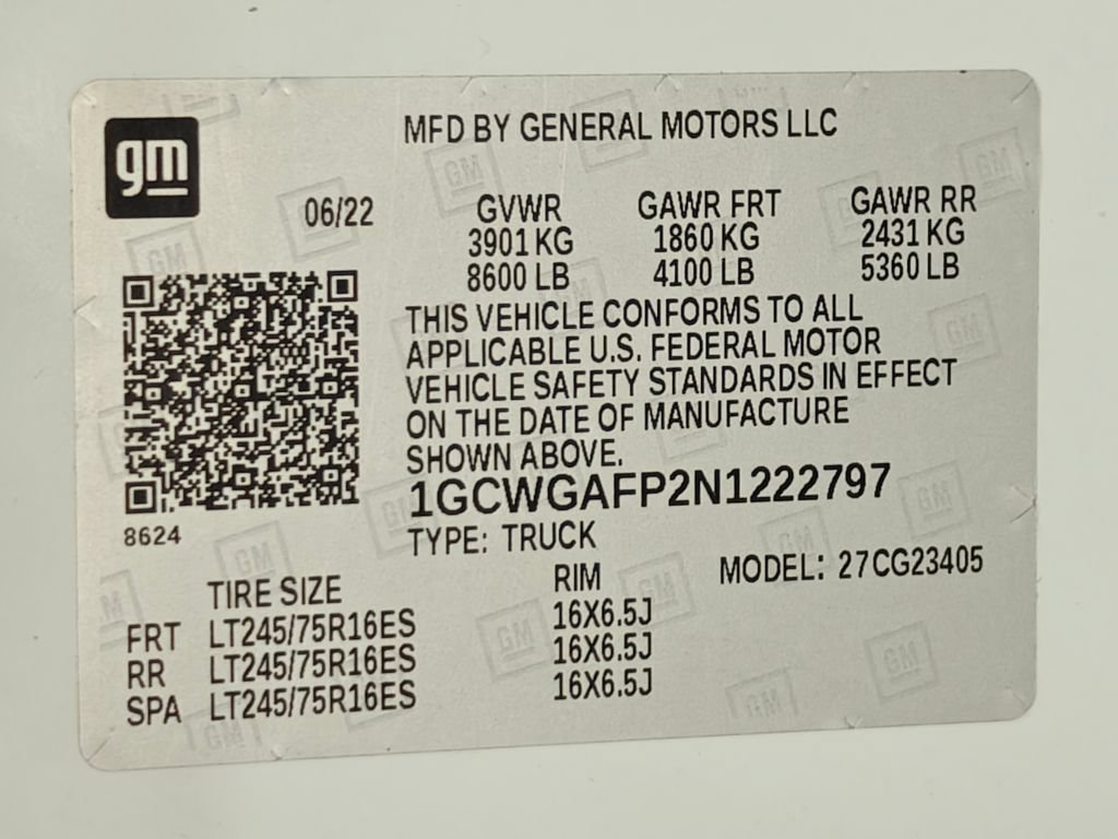 Used 2022 Chevrolet Express 2500 w/ Driver Convenience Package RWD image 43