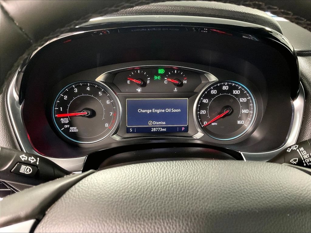 Used 2023 Chevrolet Traverse LT w/ Rear Camera Mirror Package AWD/4WD image 25
