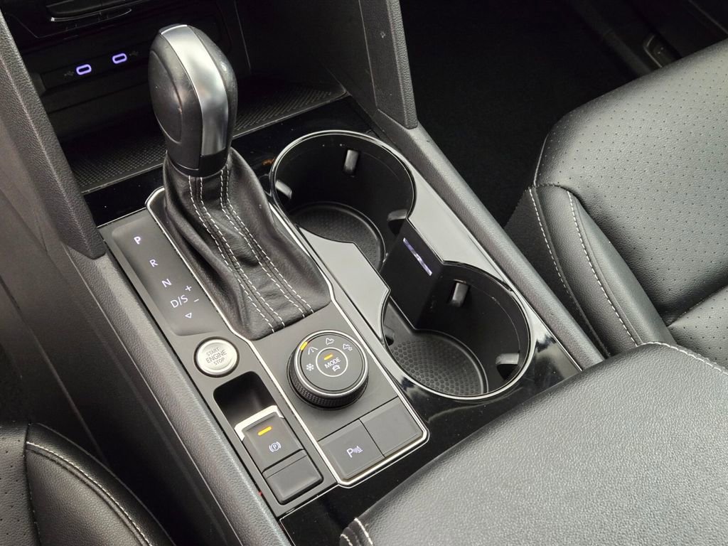 Used 2021 Volkswagen Atlas SEL image 34