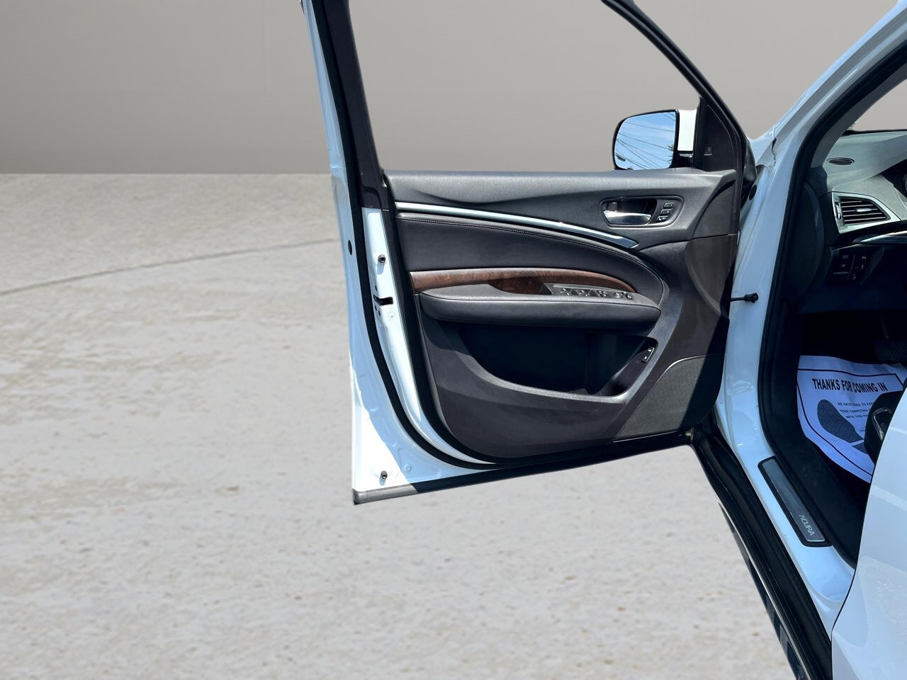 Used 2020 Acura MDX SH-AWD w/Technology Pkg image 33