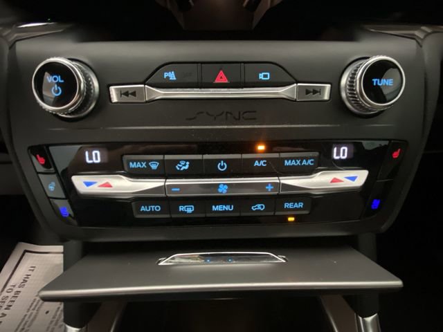 Used 2020 Ford Explorer Limited RWD image 16