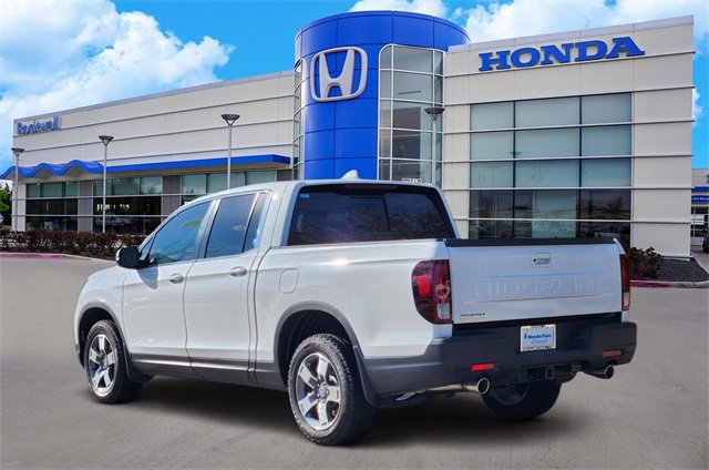 Certified 2025 Honda Ridgeline RTL image 4