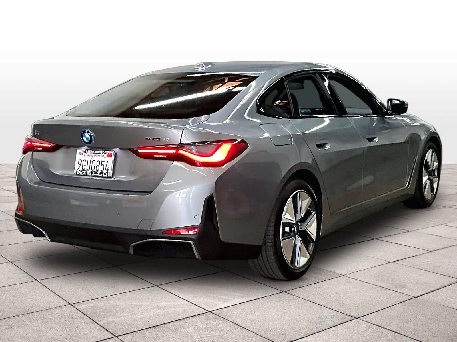 Used 2023 BMW i4 eDrive40 w/ Premium Package RWD image 17