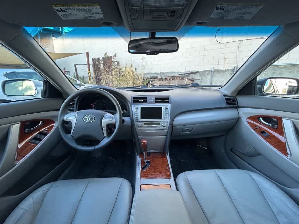 Used 2010 Toyota Camry Hybrid FWD image 10
