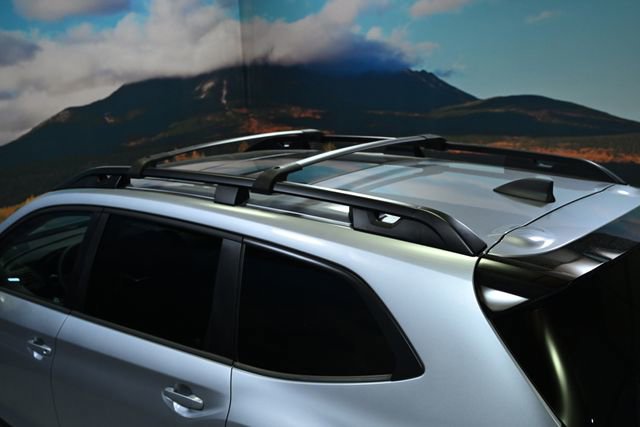 Certified 2025 Subaru Ascent Bronze Edition w/ Onyx Package image 15