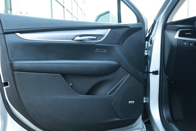 Used 2018 Cadillac XT5 Premium Luxury FWD image 27
