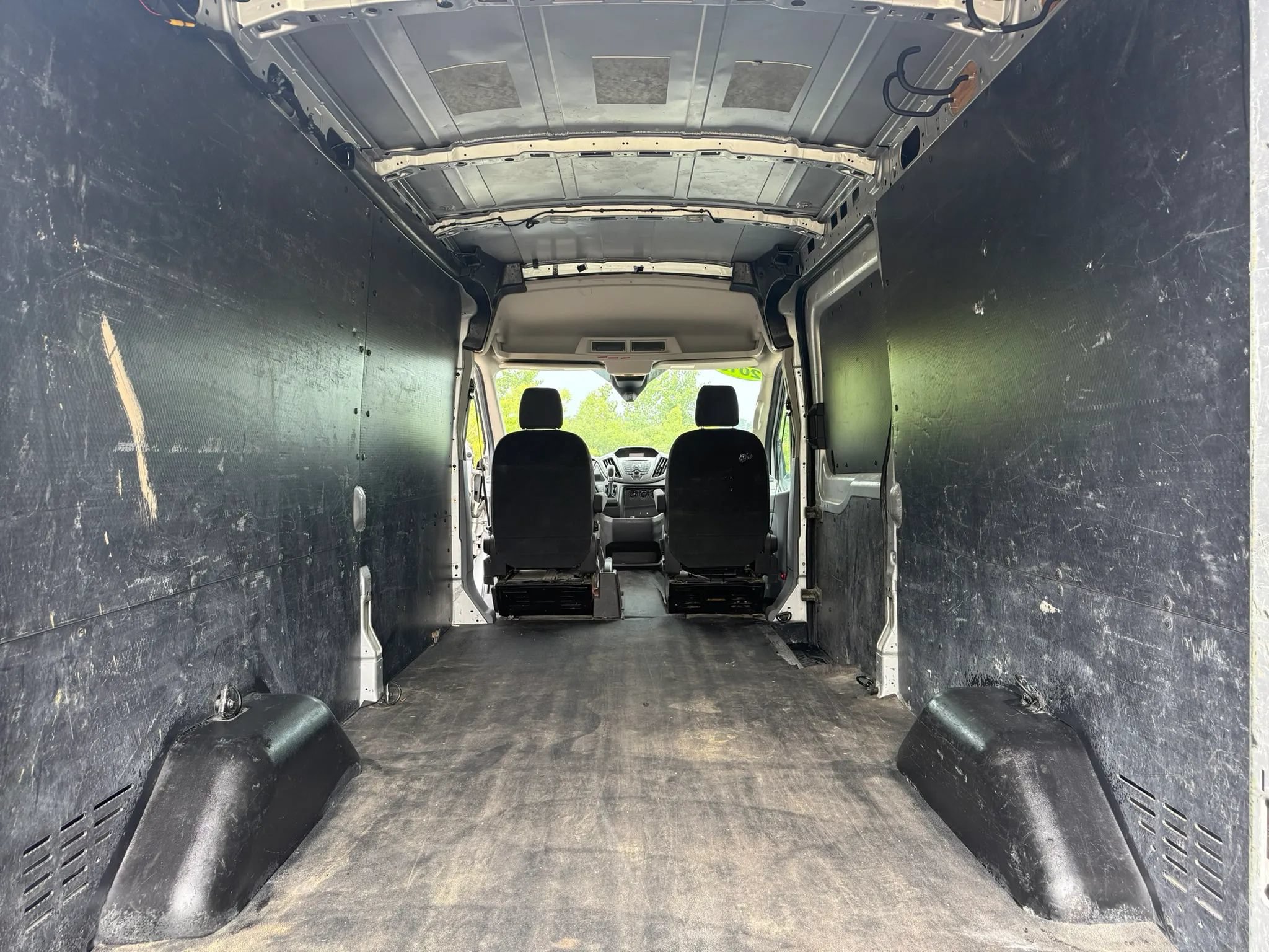 Used 2015 Ford Transit 250 148 Medium Roof w/ Interior Upgrade Package RWD image 16