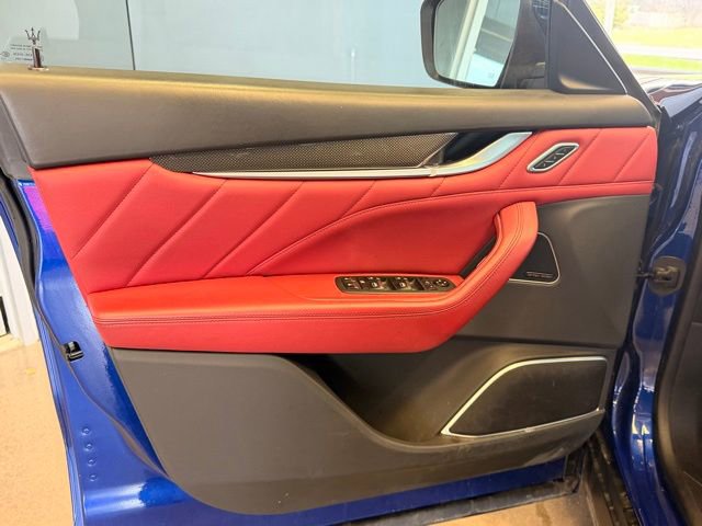 Used 2022 Maserati Levante GT image 14