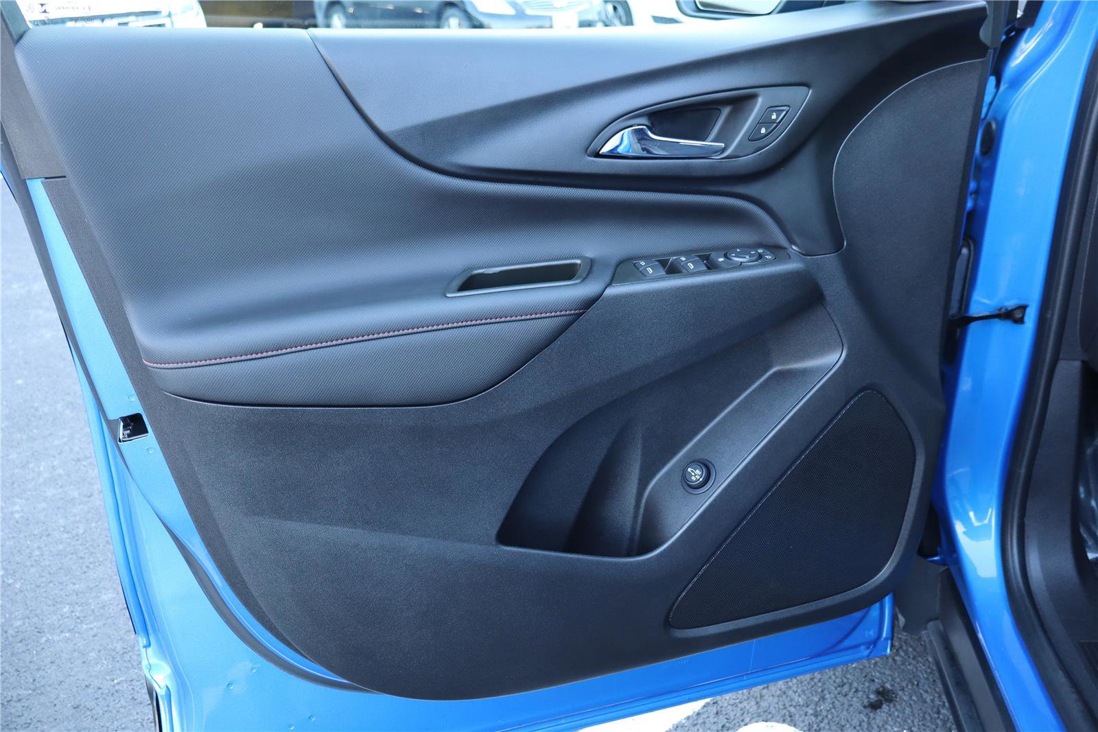 Used 2024 Chevrolet Equinox RS image 13