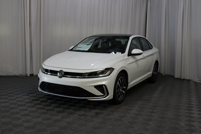 New 2026 Volkswagen Jetta SE image 28
