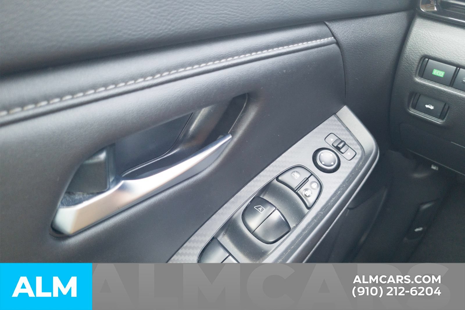 Used 2024 Nissan Sentra SV FWD image 16