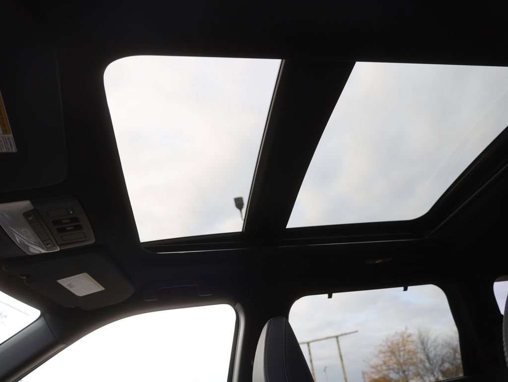 New 2025 Mitsubishi Outlander SEL Black Edition image 40