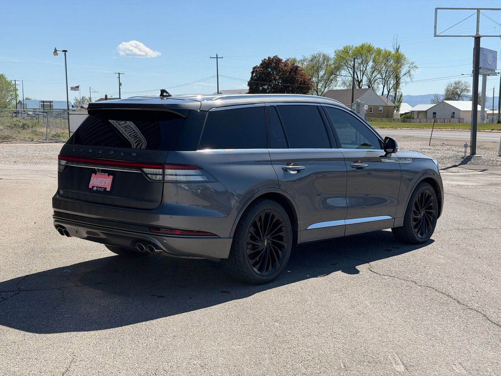 Used 2021 Lincoln Aviator Reserve w/ Equipment Group 210A AWD/4WD image 7