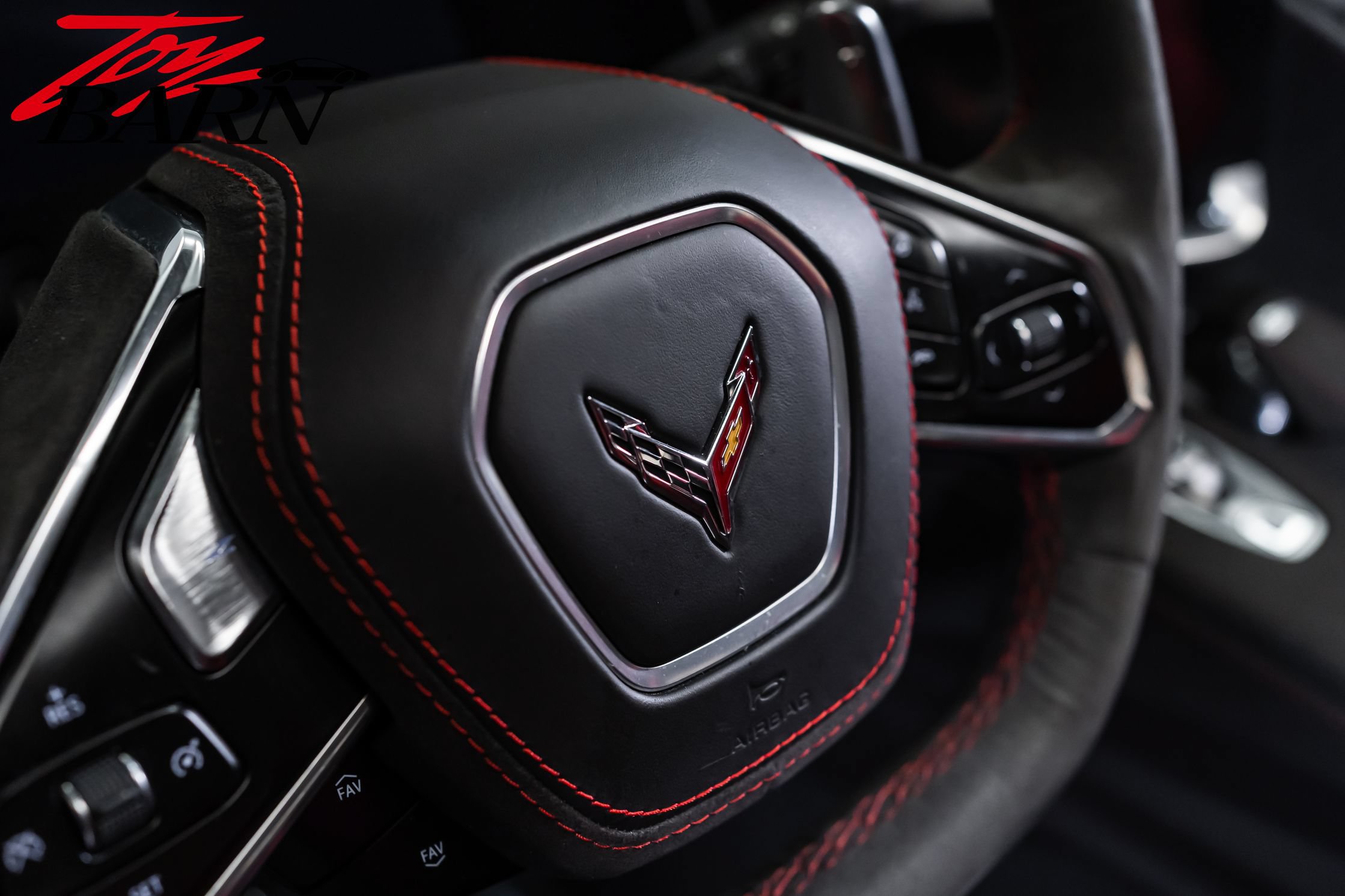 Used 2021 Chevrolet Corvette Stingray Premium Conv w/ Z51 Performance Package RWD image 42