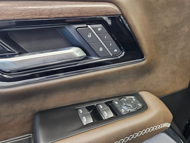 New 2026 GMC Yukon Denali Ultimate AWD/4WD image 26