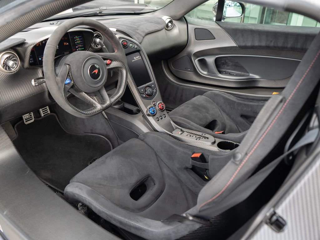Used 2015 McLaren P1 image 6