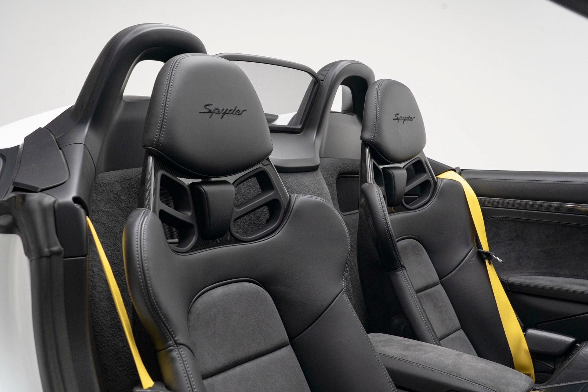 Used 2020 Porsche 718 Boxster Spyder RWD image 45