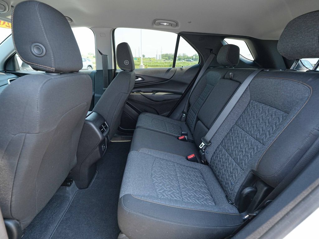 Used 2024 Chevrolet Equinox LT AWD/4WD image 19