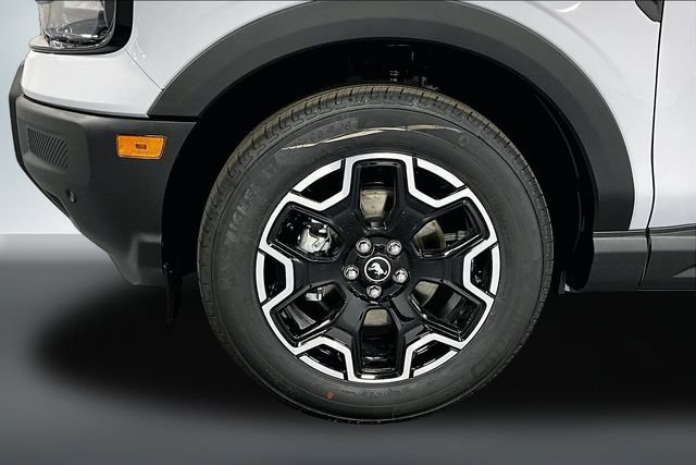 New 2026 Ford Bronco Sport Outer Banks w/ Outer Banks Tech Package+ AWD/4WD image 11